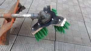 Щетка для чистки клубники: сделай своими руками