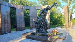 Прогулка по парку Победы в Саратове 1 часть 28 мая 2025 года