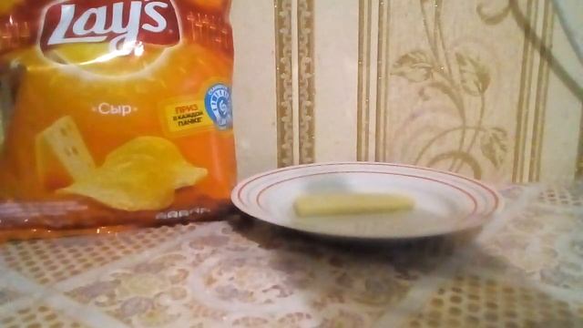 Сравниваю сырные чипсы и обычный сыр.Что лучше??? смотреть онлайн