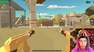 КИТАЙКА ИГРАЕТ В CHICKEN GUN!