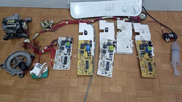 Модуль сма IndesitAriston 215005350.06 SW 0.33