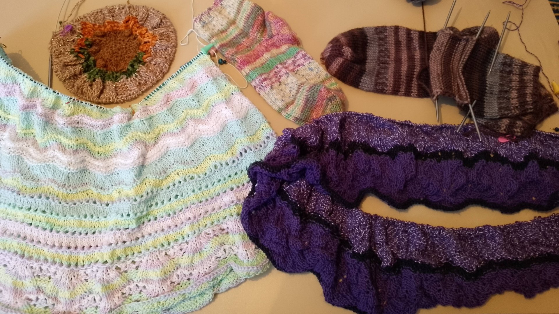 СП " Добиваю недовязы/4-2025 " с Мариной Стоговой. Отчет # 24 смотреть онлайн