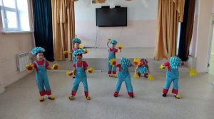 танец Ежики