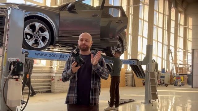 Audi Q7 установка выдвижных подножек ATS смотреть онлайн