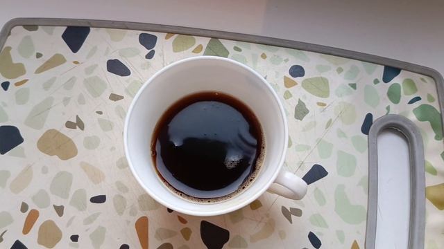 Обзор на классическую COCA-COLA из Анголы