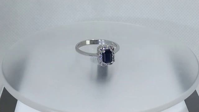 Кольцо с натуральным мадагаскарским Deep Blue сапфиром 6х4 смотреть онлайн
