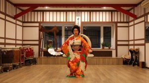 Японский танец. "Рождение бабочки".