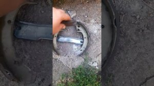 Стук в заднем тормозном барабане ВАЗ 2109,2115,2114 стучит ! ?