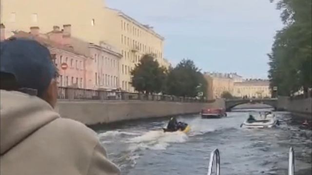 ФЕНИКС 560 с Мотором 200 л. с.