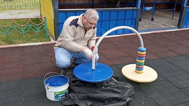 Эмаль ПФ-115 для детской площадки