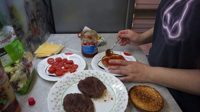 СРОЧНО ГОТОВИМ😁|| ВКУСНЕЙШИЙ БУРГЕР 🍔|| ФАСТФУД