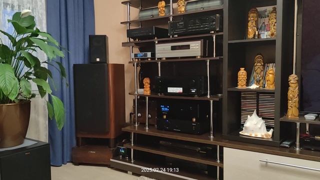 DAC Denafrips PONTUS 15th + предусилитель TZT MUSETEC Black MH-SA001 + усилите? смотреть онлайн