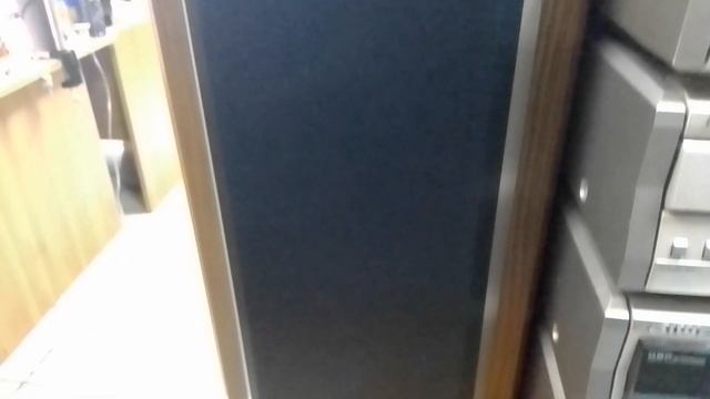 Музыкальный центр Aiwa XR-H2000 смотреть онлайн
