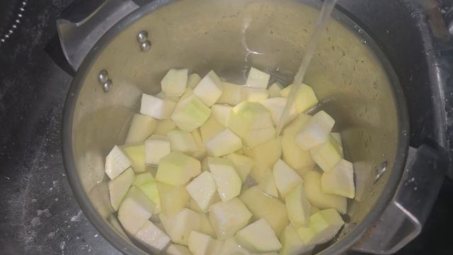 Пюре з картоплі та кабачка смотреть онлайн