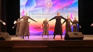 Верните память-трогательный танец