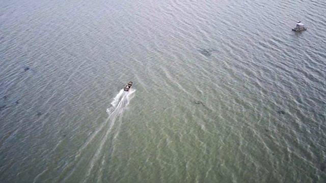 Лодка из ПНД