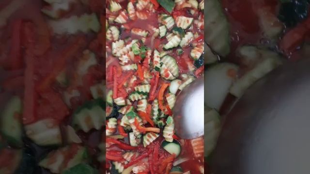 Қиярдан өте дәмді салат.Обалденный салат из огурцов в