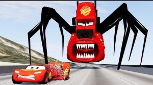 Что внутри у Маккуина? МАК отбивает в МАЙНКРАФТЕ новой битве!  ГОНКА НА ВЫЖИВАНИЕ!