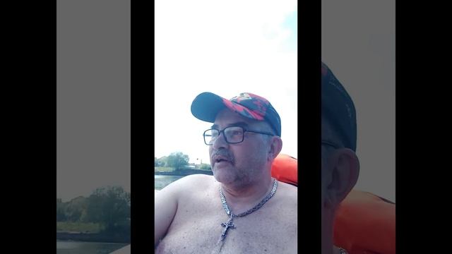 на байдарке. Москва река