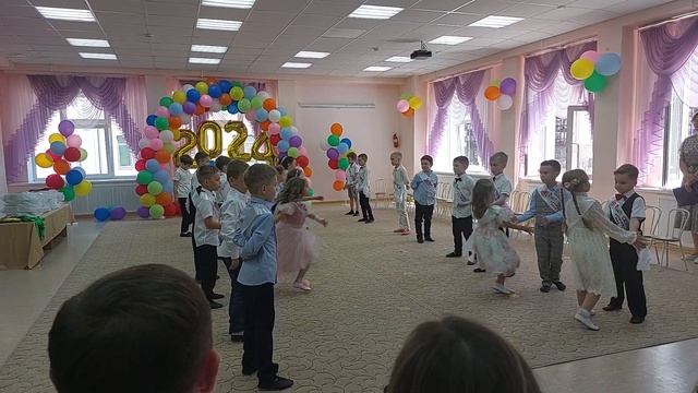 Выпускной Сергея 4 танец