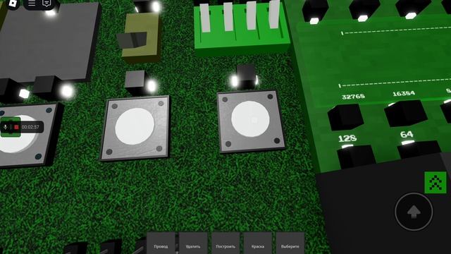 смотрим на мой дом в Roblox.