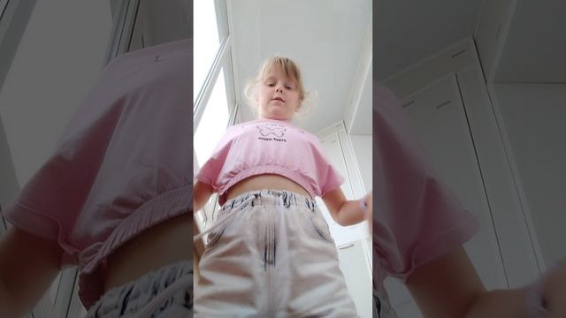 учу делать прикольные тактику как завязывать бантики в 100 раз легче чем обычно смотреть онлайн