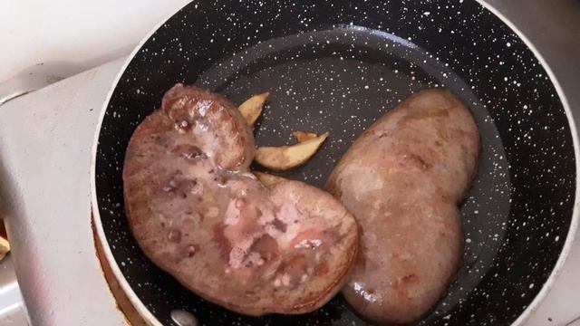 Свиные Почки 🥩 🍄 с Грибами. Быстрый обед или ужин, по?