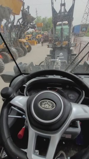 Обзор фронтальный погрузчик MOLOT ZL30 Молот зл30 (Тел.89182892509)
