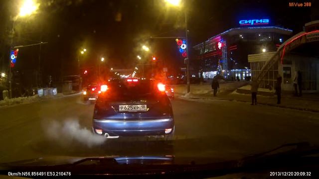 Регистратор Mio MiVue 388 смотреть онлайн