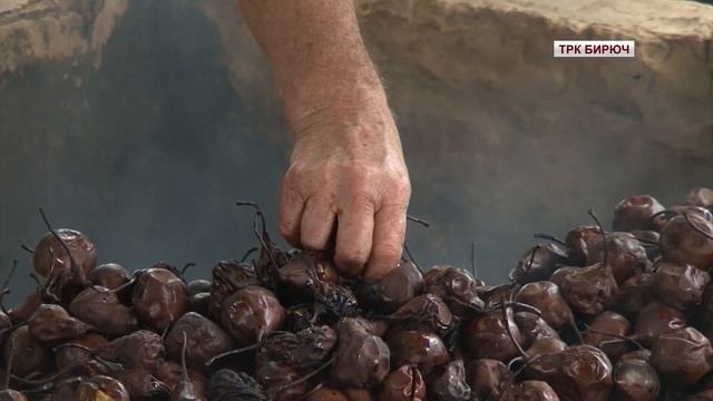 Более полутора тонн сухих груш и слив планируют загот?