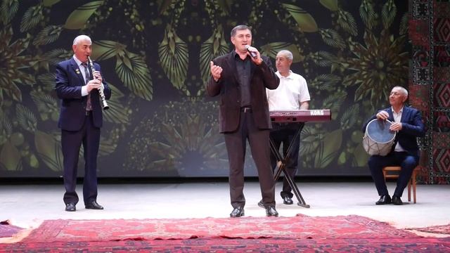 Композитор Кахриман Ибрагимов.Исп.Славик Рамазанов.