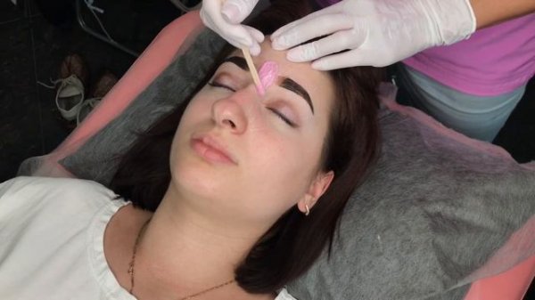 ОКРАШИВАНИЕ БРОВЕЙ КРАСКОЙ Levissime и КОРРЕКЦИЯ БРОВЕЙ В?