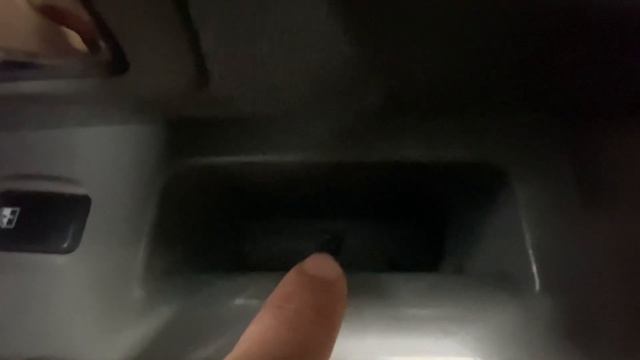 Снимаю правую переднюю карту двери Kia Sorento 1 Как снять смотреть онлайн