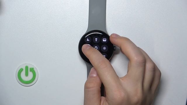 GOOGLE  Pixel Watch 3 | Как включить или выключить режим в полет?