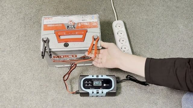 Автомобільний зарядний пристрій для акумуляторів 12V 10 смотреть онлайн