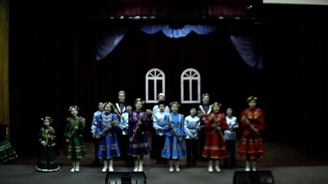 Поле, полюшко