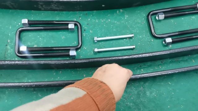 Комплект усиления передних и задних рессор Хино 300 с у? смотреть онлайн