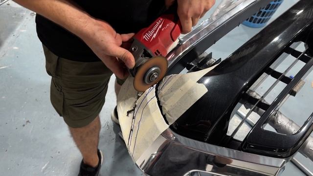 Установка переднего силового BMS PRO-Line для Тойота Хайлю? смотреть онлайн