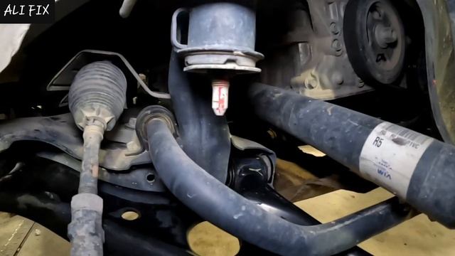 как заменить втулки переднего рычага ... Hyundai Tucson 2016-2021 (