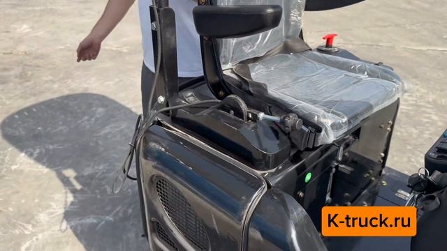 Мини-экскаватор 1 тонна HighTop 10 RUMM