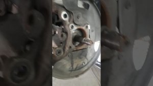 ренжровер спорт замена переднего ступичного подшипни