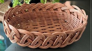 Овальная корзинка из ротанга