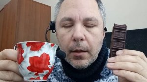 ASMR ИТИНГ. КУШАЮ ШОКОЛАД БАБАЕВСКИЙ И ПЬЮ ЧАЙ