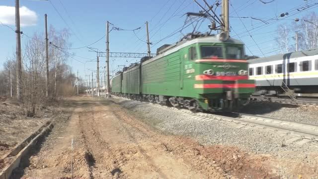 Рижское направление Московской ж/д. Видео с поездами на станции Манихино-I. смотреть онлайн
