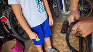 Как проверить камеру велосипеда на наличие дырки -Вел?