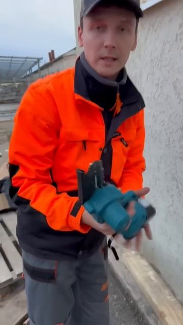 Самые хорошие Аккумуляторные пилы #stihl #makita #dewalt смотреть онлайн