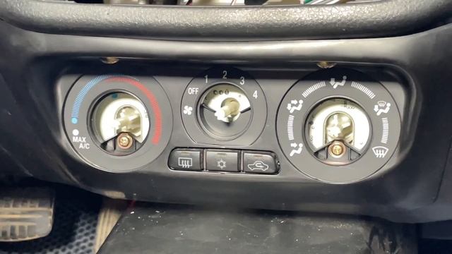 Установка андроид магнитолы Mitsubishi Lancer 9 смотреть онлайн