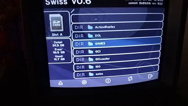 Чипованный Nintendo GameCube,установка Swiss,запуск игр. смотреть онлайн