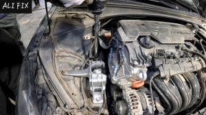 как заменить правую опору двигателя ... hyundai elantra 2017-2024 (?