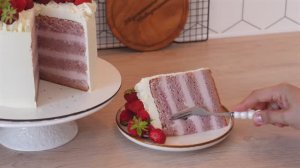 Летний"КЛУБНИЧНЫЙ МИЛКШЕЙК"Самый ЛЁГКИЙ и НЕЖНЫЙ торт Я-ТОРТодел❤️